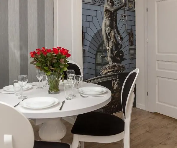 Eu - Angielska Grobla Old Town Sw Barbary 11